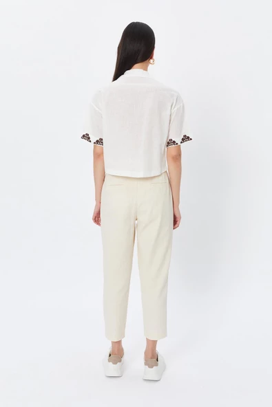 Etnik Desenli Kısa Kol Beyaz Gömlek 34164 - Resim 5