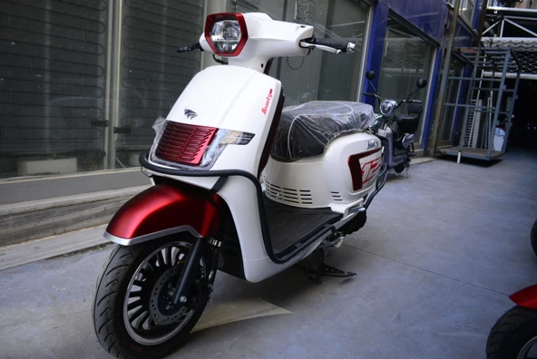 Apachi Beauty 125 EFİ Scooter Motor  2024 Model Renk Kırmızı - 2