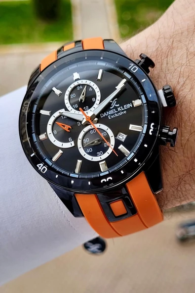 Daniel Klein DKISTE1054 Turuncu Renk Silikon Kordonlu Hediye Paketli İç Göstergeleri Aktif Erkek Kol Saati ürün görseli 1