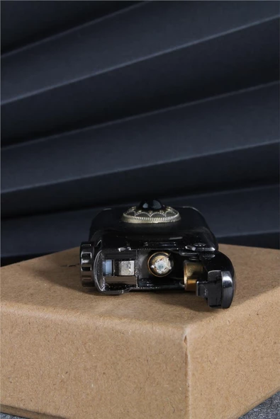 Silvio Monetti  Siyah Renk Özel Tasarım Renkli Taşlı Benzinli Çakmak  24CSM896TR01 - Resim 3