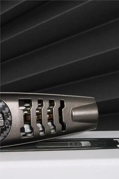 Silvio Monetti  Siyah Renk Güçlü Karbon Desen Metal Başlık Pürmüz Gazlı Çakmak  24CSM898MR01 - Resim 5