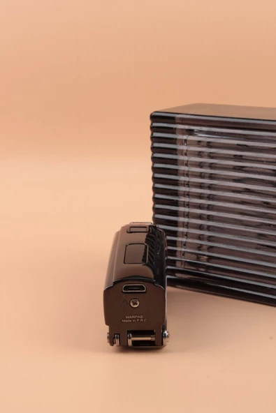 Silvio Monetti Özellikli Şişe Açacaklı Göstergeli Şarjlı Çakmak - SMCK676USBR01 - Resim 4