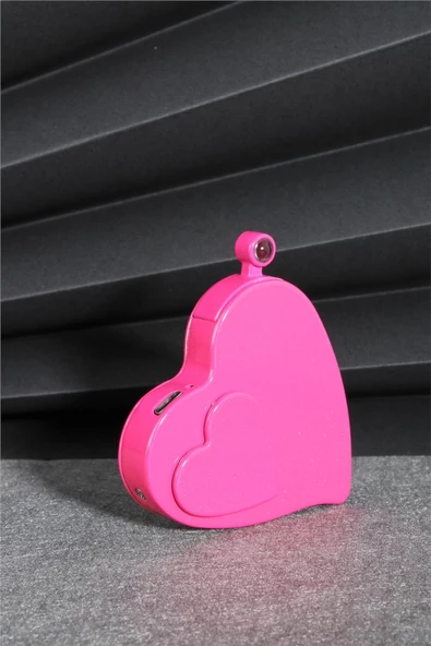 Silvio Monetti  Pembe Renk Kalp Şeklinde Özel Tasarım 100 Dilde Seni Seviyorum Yazan Şarjlı Çakmak  24CSM880MR03 ürün görseli 1