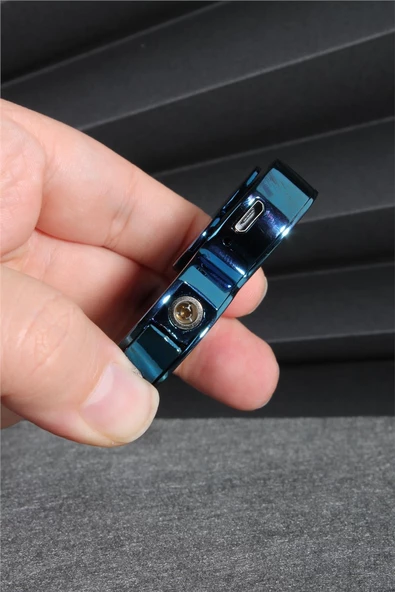 Silvio Monetti  Mor Renk Kalp Şeklinde Özel Tasarım 100 Dilde Seni Seviyorum Yazan Şarjlı Çakmak  24CSM880MR04 - Resim 3