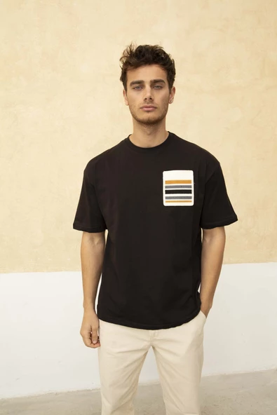 Erkek Sol Cep Detaylı Regular Fit Bisiklet Yaka T-Shirt