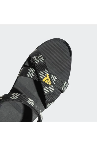 MOARY               CBLACK/SILGRN/ACTGOL - 9