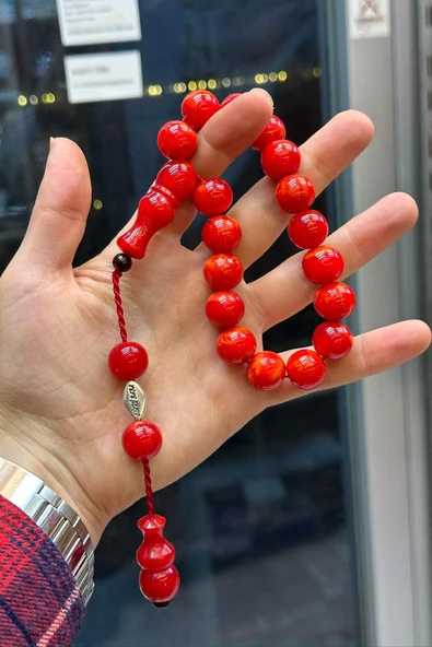 Kırmızı Tonlarda 17'Lik Sıkma Kehribar Tesbih