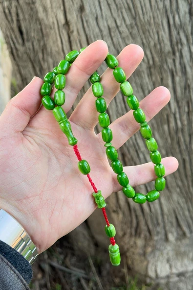 Güzel Çekimli Fıstık Yeşili Sıkma Kehribar Tesbih