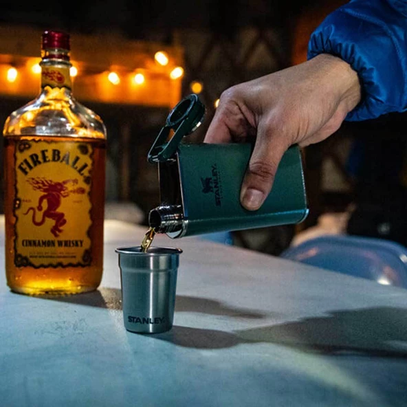 Stanley Adventure Çelik Shot Bardak ve Matara Seti Yeşil - 6