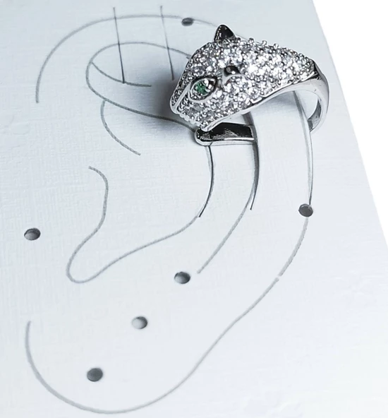 Earcuff Çelik Zirkon Taşlı Kaplan Model Gümüş Renk Kıkırdak Küpe