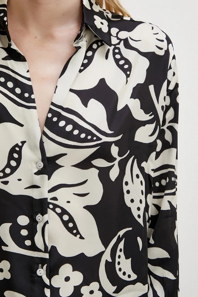 Çiçek Desenli Saten Gömlek Siyah - Resim 3