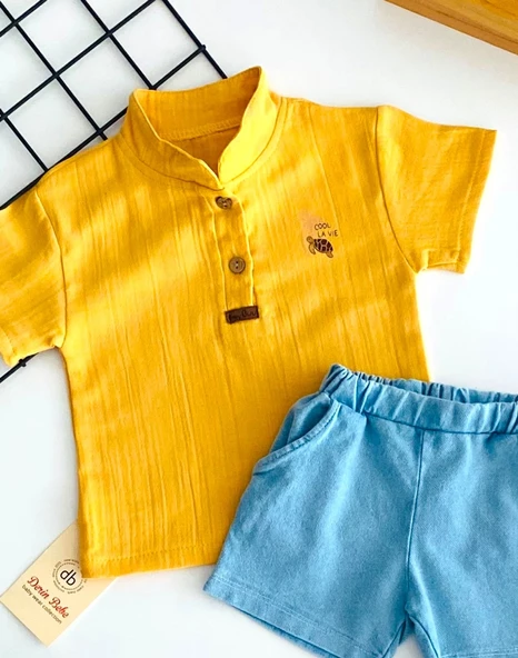 Neşeli Bebekler Hakim Yaka Müslin Tişört Kot Şortlu Takım Sarı - Resim 2