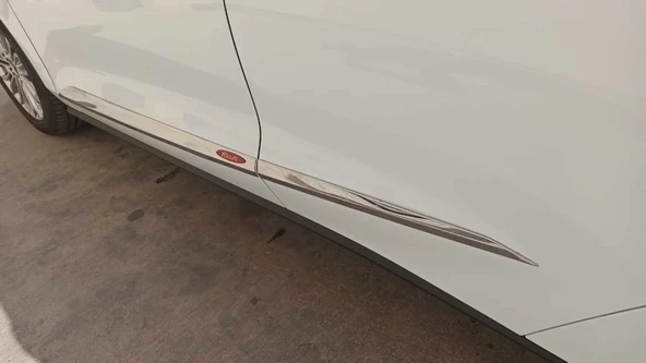 AUTOGP FORD FOCUS 2019+ KAPI ÇITASI PIANO BLACK - Resim 3