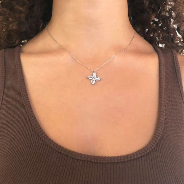 Zirkon Taşlı Çiçek Şekilli Gümüş Kolye GK-336 - 2