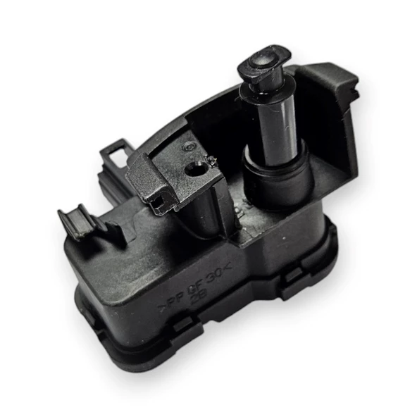 VW Taigo 2022-2025 Yakıt Depo Kapak Kilit Motoru 7P0810773F