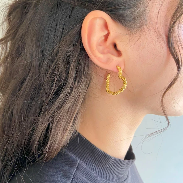 Altın Kaplama Küpe Kalpli Kadın Halka Model UNK-763 - Resim 2