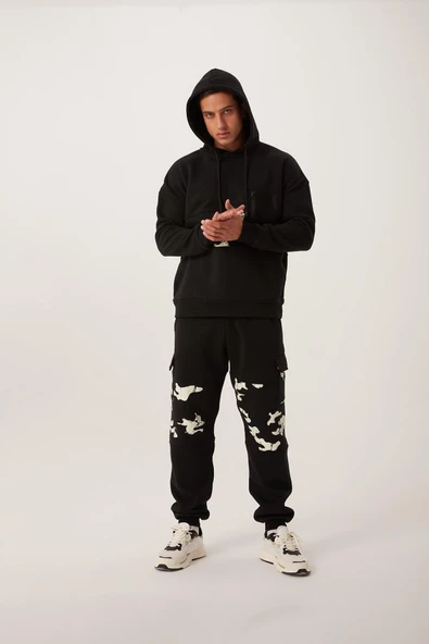 Erkek 3 İplik Pamuklu İçi Polarlı Oversize Göğüs Cepli Kapuşonlu Siyah Sweatshirt - 5