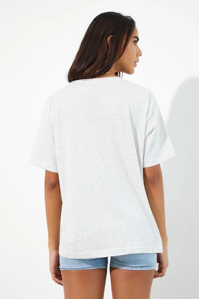 Kadın Baskılı Oversize T-shirt Gri - Resim 10