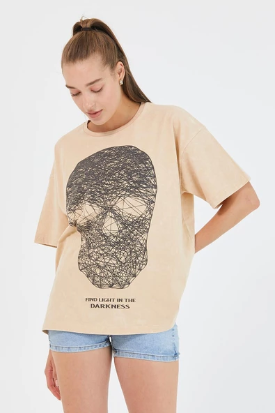 Kadın Parça Boya Baskılı Oversize Basic T-shirt  Bej - Resim 6