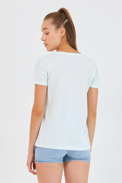 Kadın %100 Pamuk V Yaka Regular Kalıp T-shirt Su Yeşili - 8