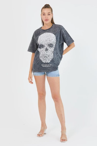 Kadın Parça Boya Baskılı Oversize Basic T-shirt  Antrasit - 12