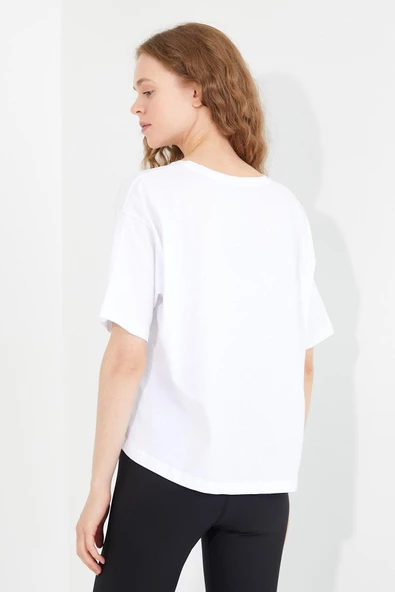 Kadın Baskılı Oversize T-shirt  Beyaz - Resim 12