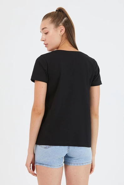 Kadın %100 Pamuk V Yaka Regular Kalıp T-shirt Siyah - 4