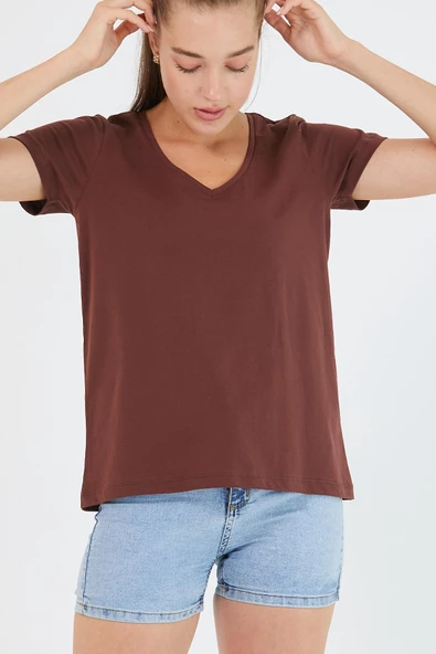 Kadın %100 Pamuk V Yaka Regular Kalıp T-shirt Kahverengi - 11