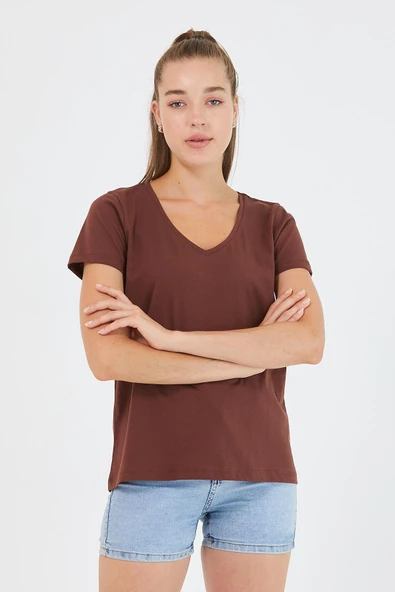 Kadın %100 Pamuk V Yaka Regular Kalıp T-shirt Kahverengi - 2