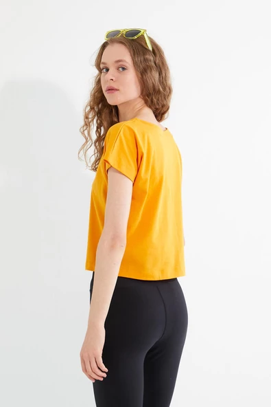 Kadın T-shirt Sarı - 9