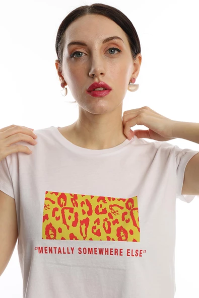 Kadın Pars Desen Baskılı Crop Tişört Beyaz - 2