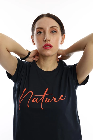 Kadın Nature Yazı Baskılı Crop Tişört Lacivert - Resim 2
