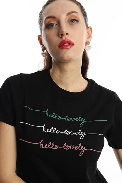 Kadın Hello Lovely Yazı Baskılı Tişört Siyah - Resim 3