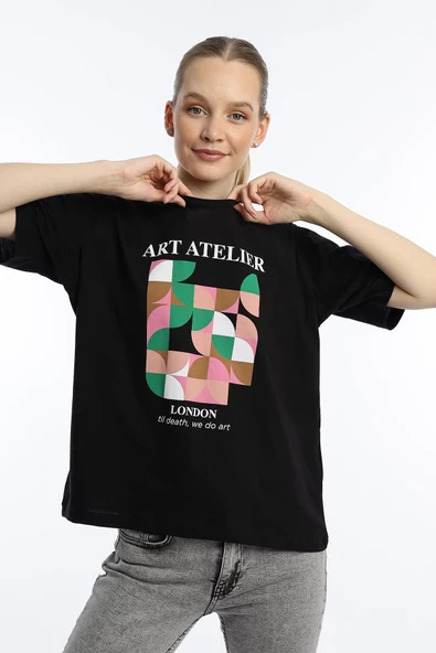 Kadın Art Atelier Baskılı Regular Fit Tişört Siyah - Resim 3
