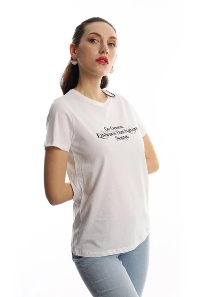 Kadın Bisiklet Yaka Regular Fit Baskılı Tişört Beyaz - Resim 2