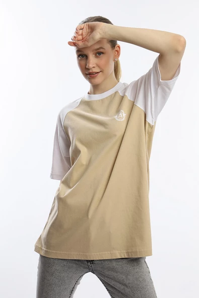Kadın Oversize Fit Reglan Kol Basic Tişört Bej - 3