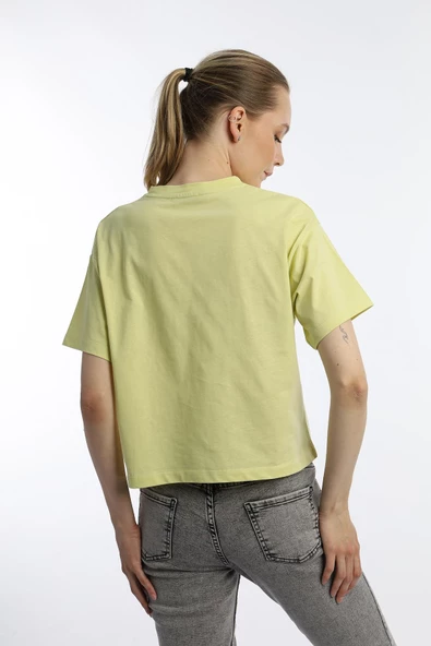 Kadin Oversize Fit Crop Tişört Sarı - Resim 3
