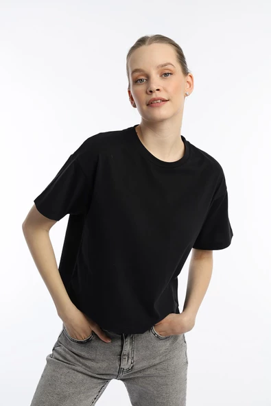 Kadin Oversize Fit Crop Tişört Siyah - Resim 2