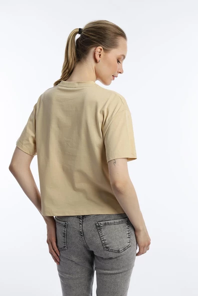 Kadin Oversize Fit Crop Tişört Bej - Resim 4