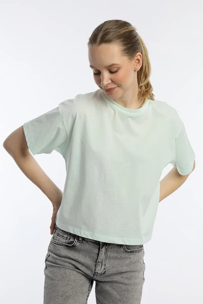 Kadin Oversize Fit Crop Tişört yeşil - Resim 3