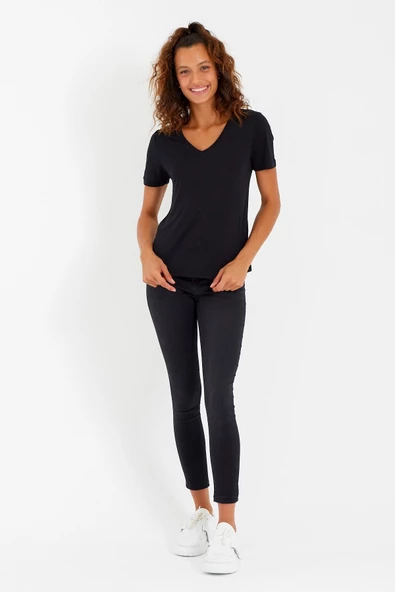 Kadın Tencel Kumaş V Yaka Parçalı T-shirt  Siyah - 3