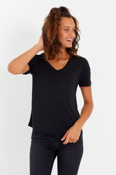 Kadın Tencel Kumaş V Yaka Parçalı T-shirt  Siyah - 2