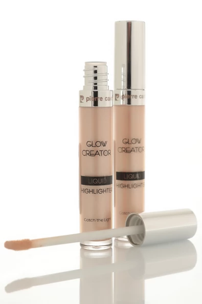 Pierre Cardin Glow Creator-Liquid Highlighter -Crystal Sand-921 - 3