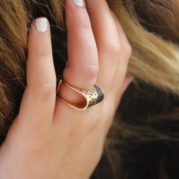 925 Ayar Gümüş Gecenin İçindeki Yıldızları Andıran Yüzük - Resim 3