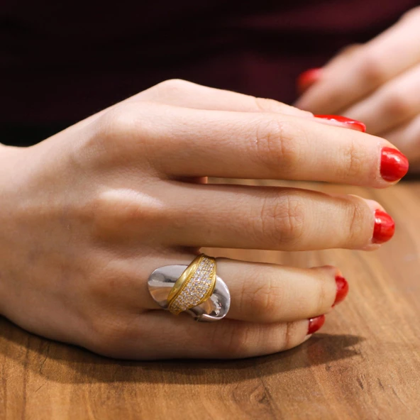 925 Ayar Gümüş Kıvrımlı Yaprak Model Yüzük ürün görseli 1