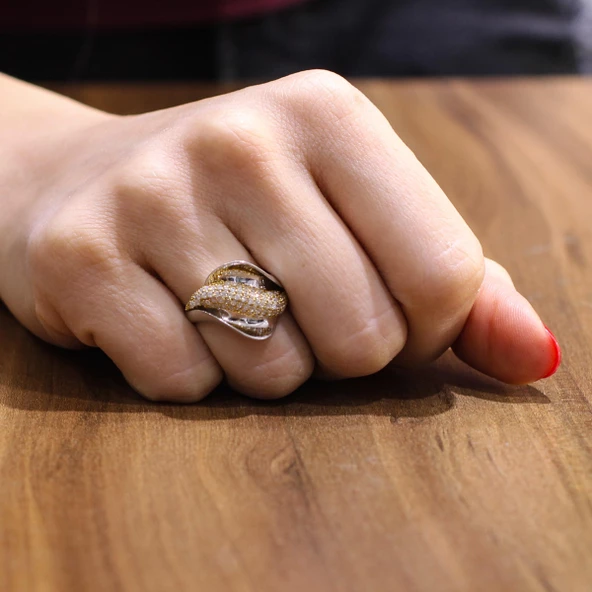 925 Ayar Gümüş Yaprak Bükümlü Model Yüzük ürün görseli 1