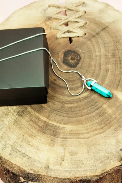 Turkuaz Doğal Taşı Zincirli El Yapımı Tasarımlı Kolye Uç: 3,5 cm Zincir: 20 cm Kutulu - 4