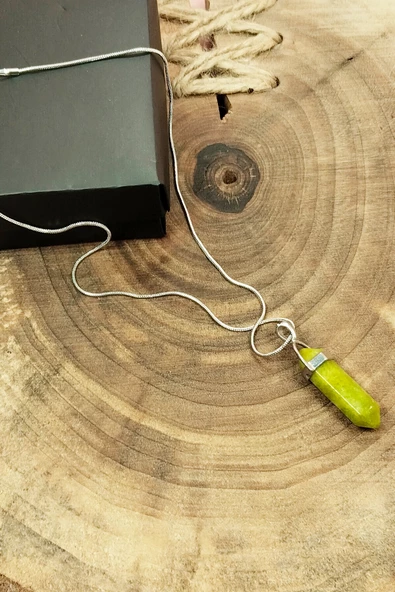 Moldavit Doğal Taşı Zincirli El Yapımı Tasarımlı Kolye Uç: 3,5 cm Zincir: 20 cm Kutulu - 3