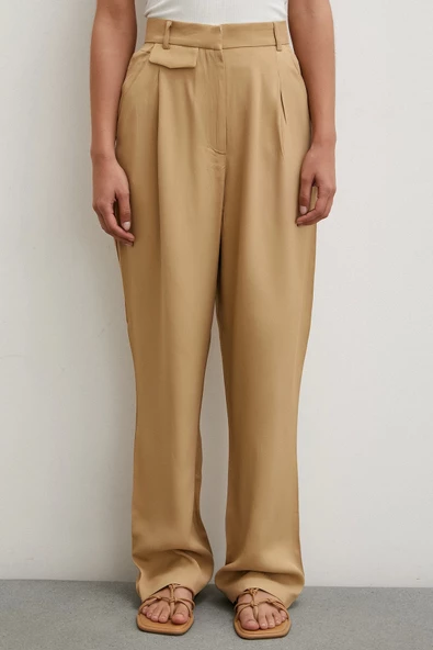 Kemer Detaylı Klasik Pantolon Bej - Resim 4