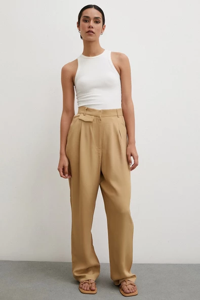 Kemer Detaylı Klasik Pantolon Bej - Resim 2